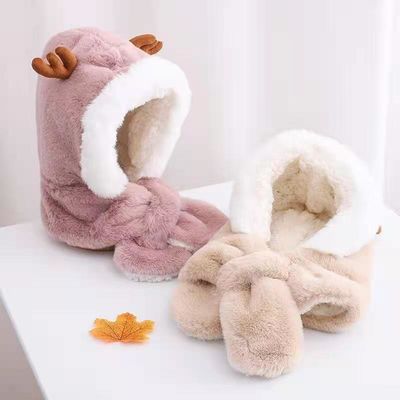 Cappuccio dell'orecchio integrato sciarpa calda dell'inverno di Antler della peluche dei bambini adorabili del cappuccio