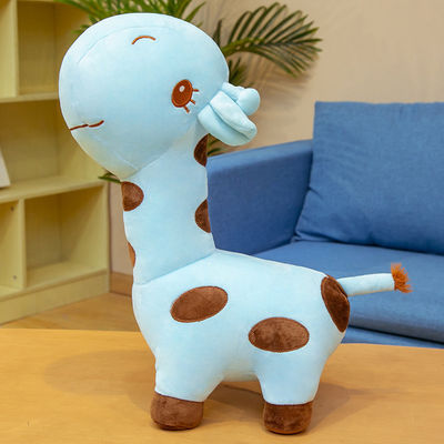 I produttori di Dongguan progettano Toy Giraffe Animal Soft Toy per il cliente farcito peluche